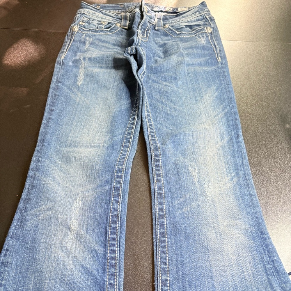 Miss Me fleur de lis enboired jeans size 28 distressed boot cut‎ western Buckle - Picture 7 of 10